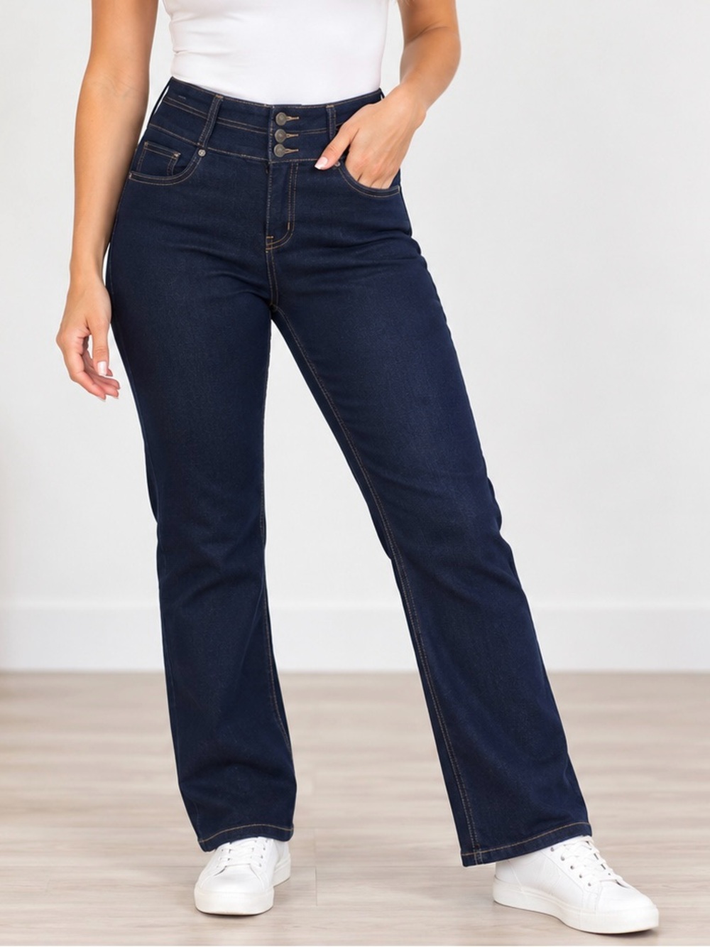 Nina Rossi Jeans Size 20 Dark Wash High Rise 3 Button Stretch Straight Leg